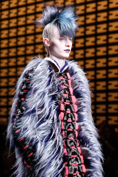 Look 105